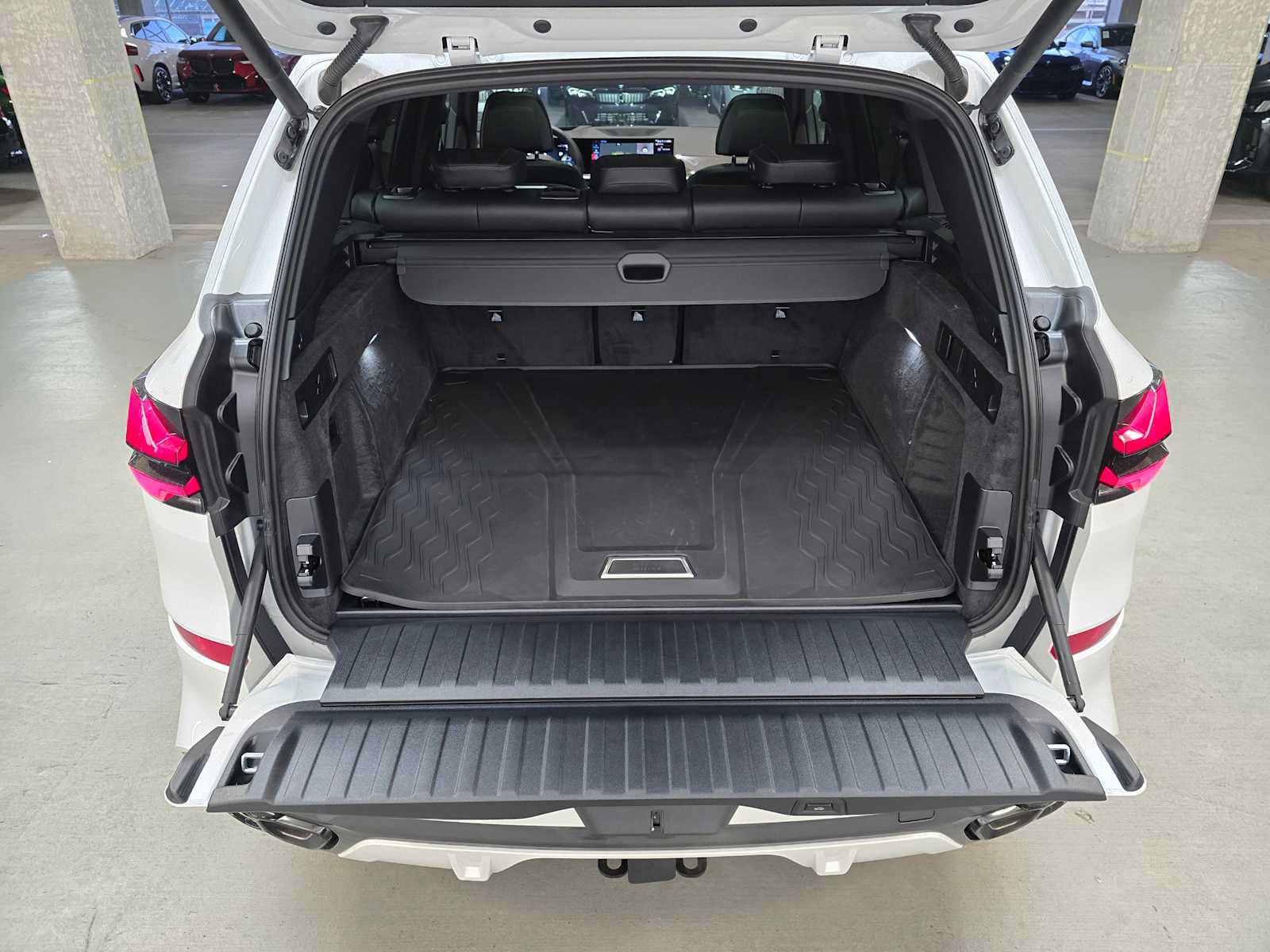New 2026 BMW X5 M60i AWD/4WD image 63