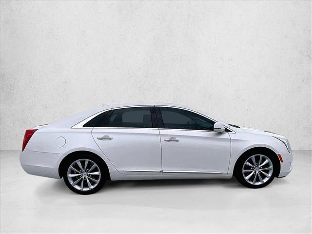 Used 2014 Cadillac XTS Luxury FWD image 5