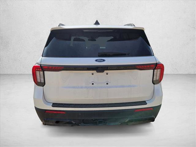 New 2025 Ford Explorer ST-Line RWD image 9