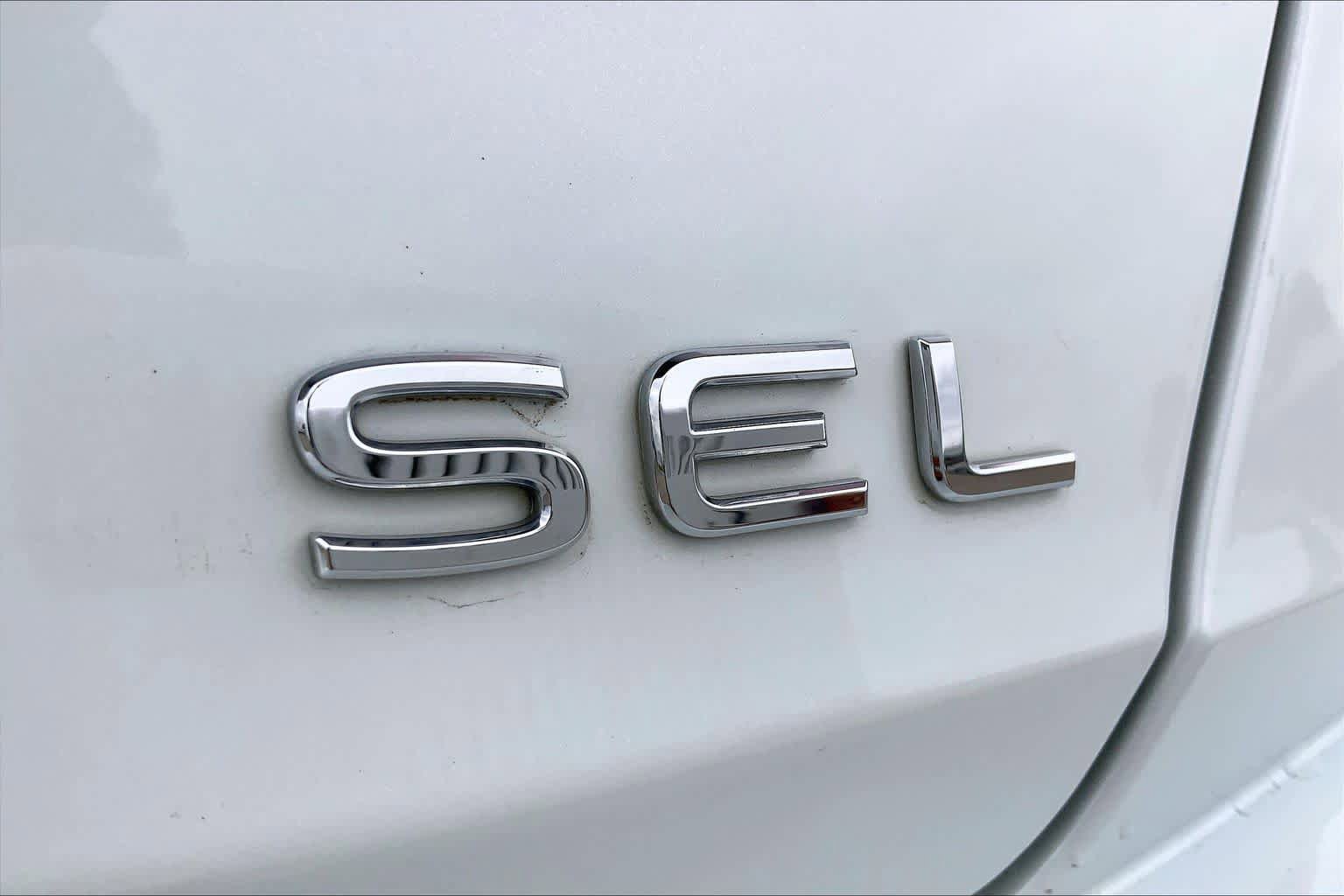 Used 2024 Volkswagen Jetta SEL FWD image 10