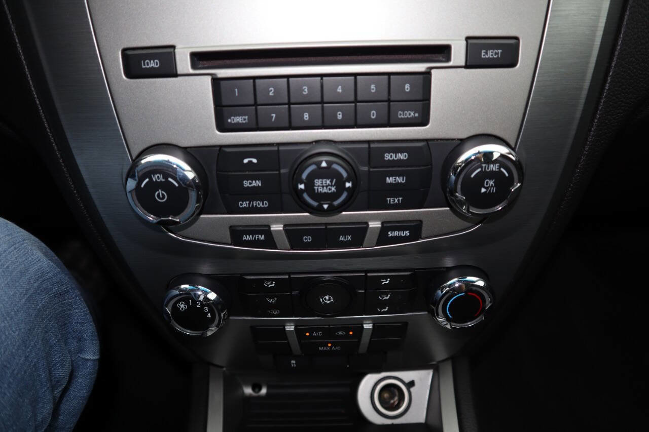 Used 2010 Ford Fusion SE image 31
