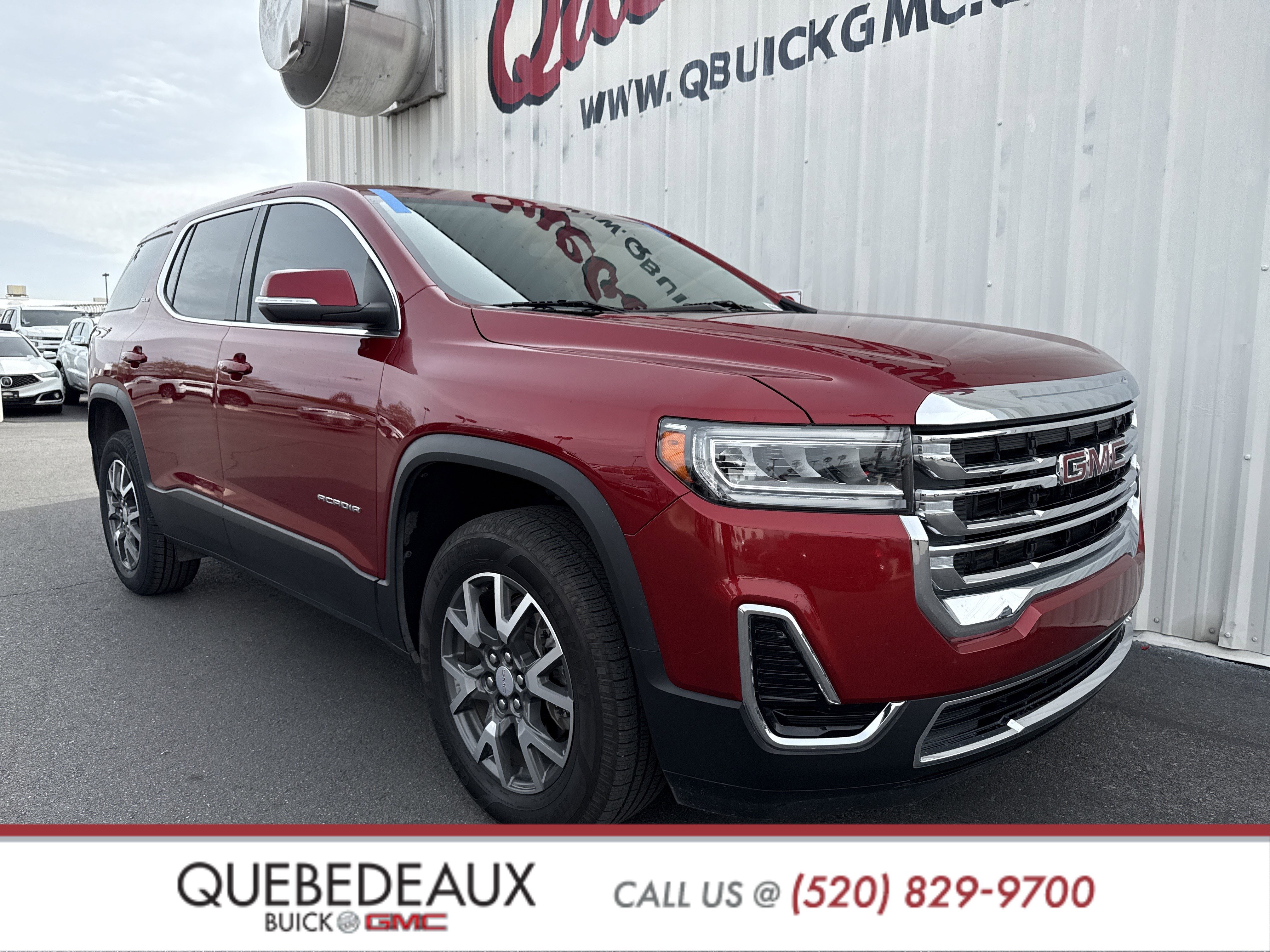 Used 2023 GMC Acadia SLE image 28