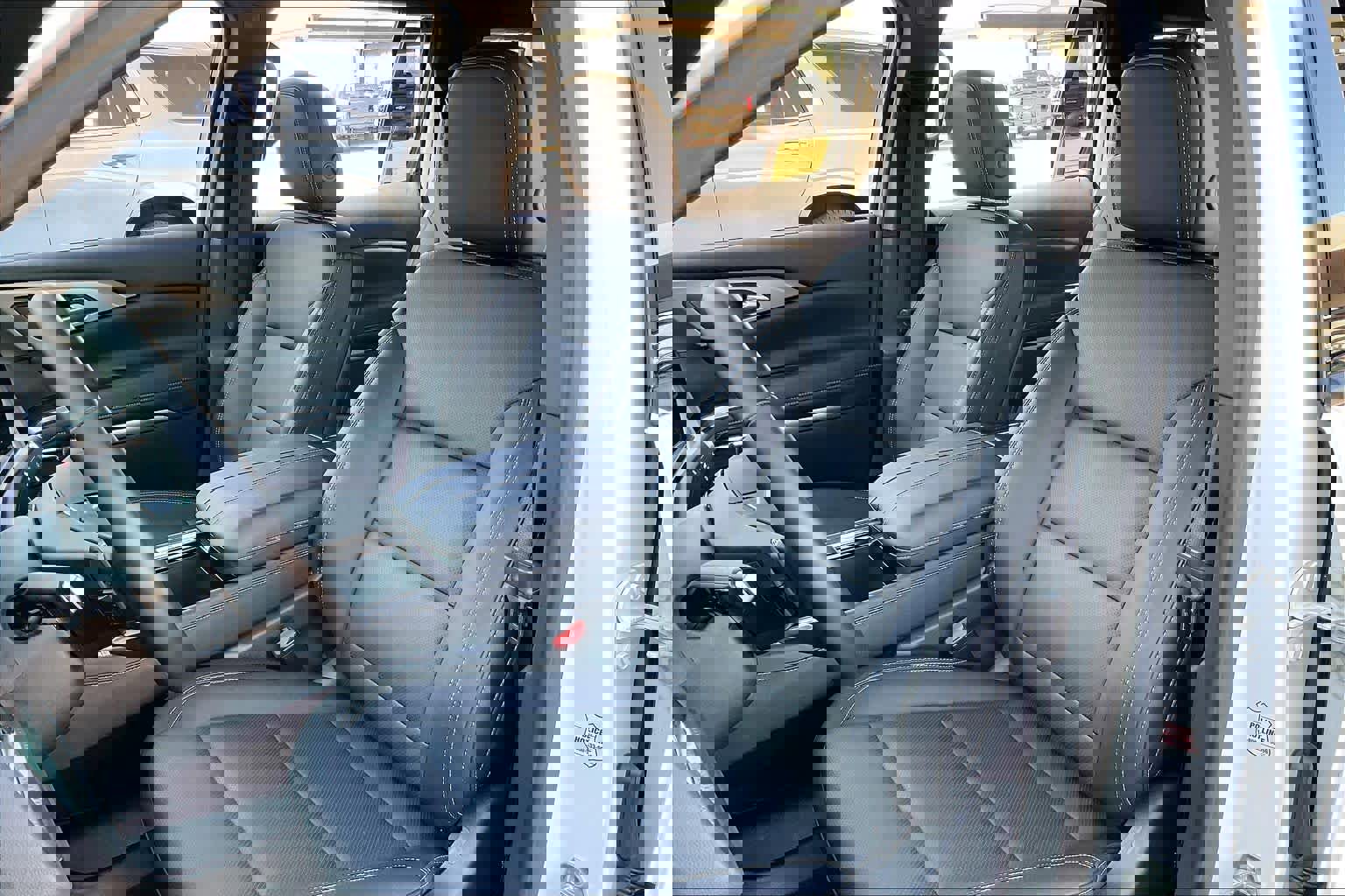 Certified 2025 Chevrolet Traverse LT image 8