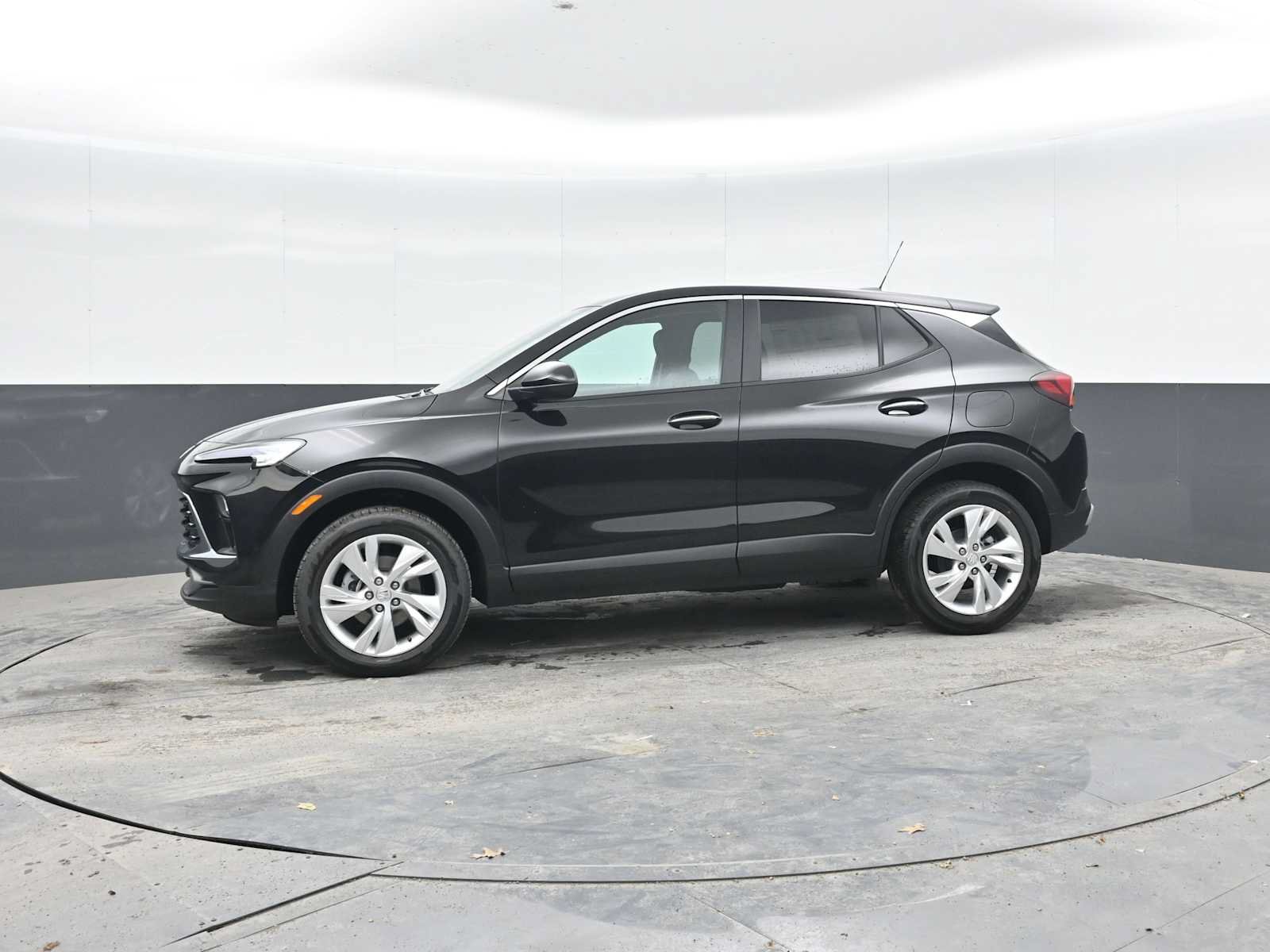 New 2026 Buick Encore GX Preferred w/ Comfort Package AWD/4WD image 4