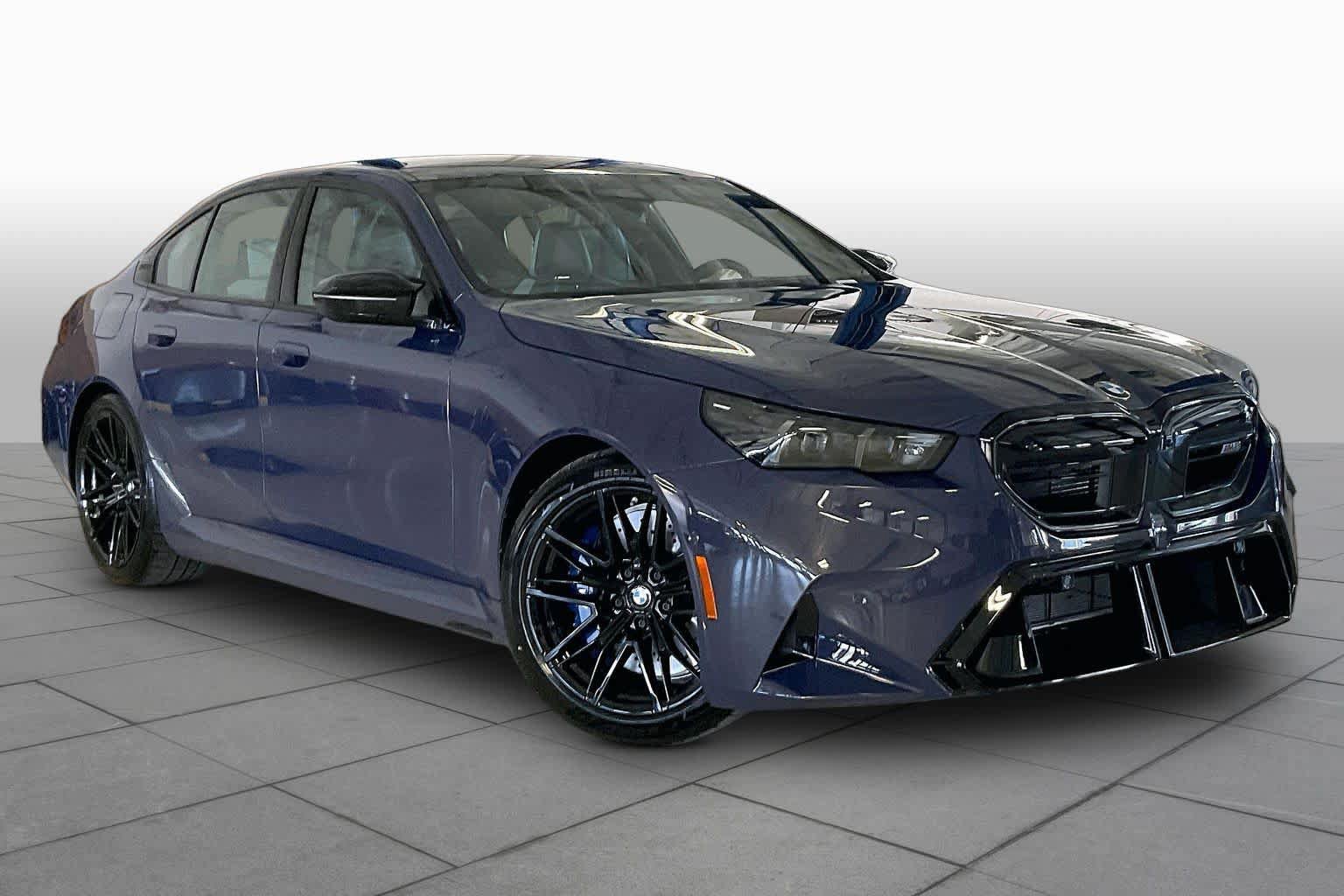 New 2027 BMW M5 w/ Executive Package AWD/4WD image 2