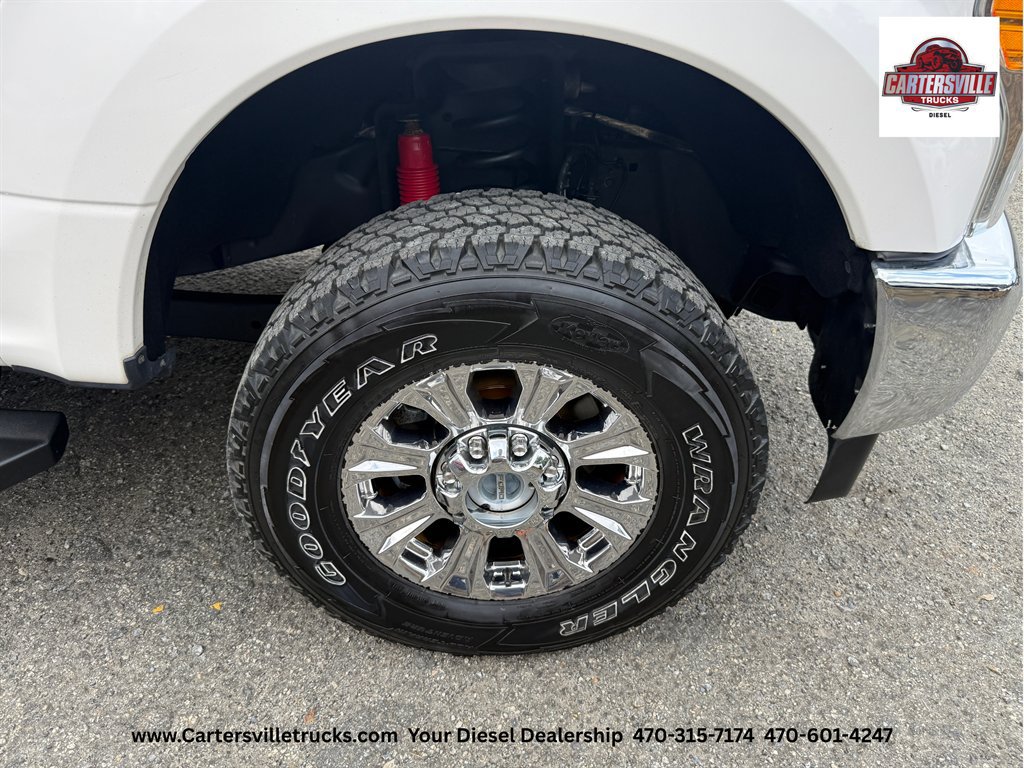 Used 2017 Ford F250 Lariat w/ Chrome Package AWD/4WD image 11