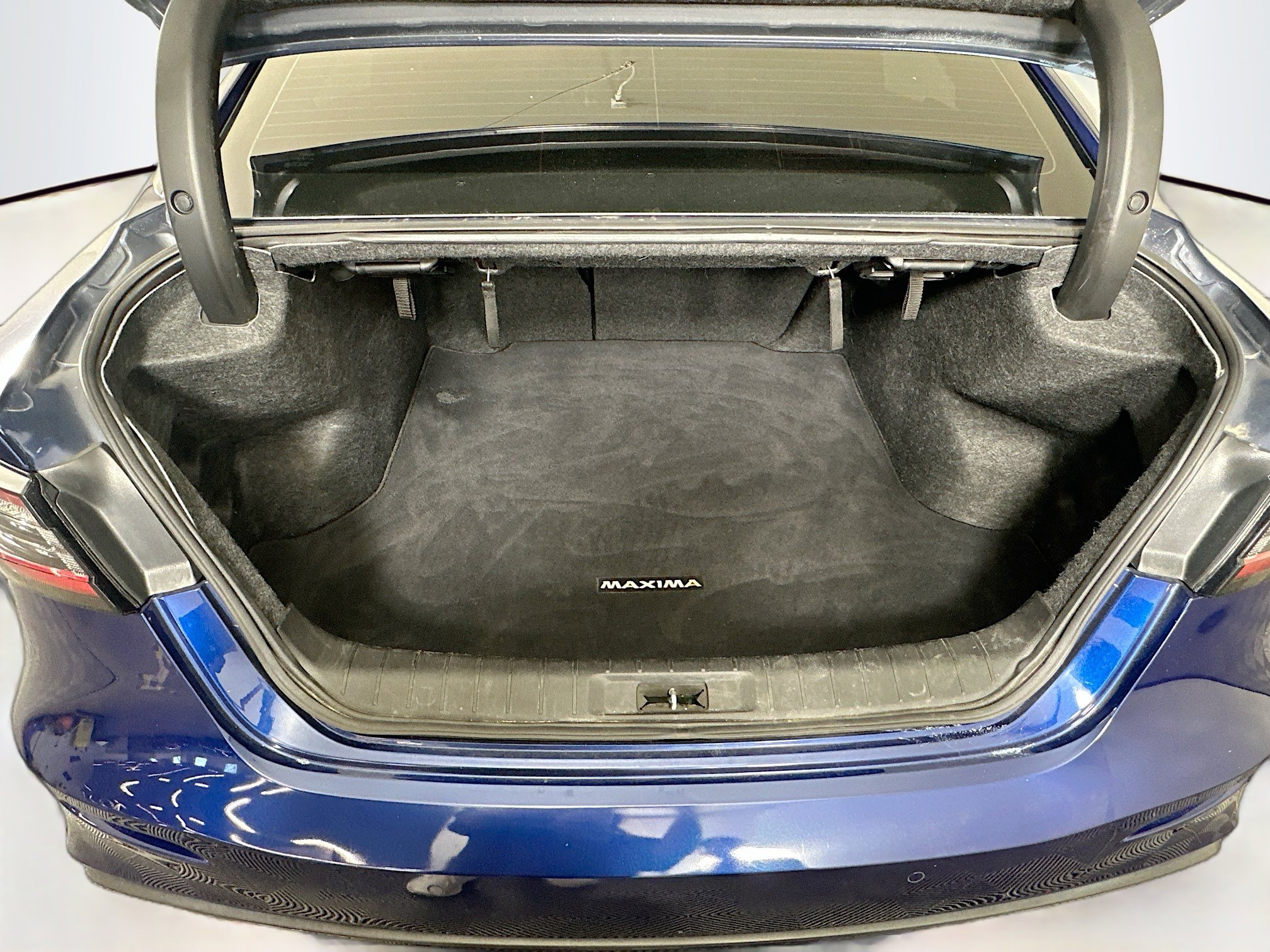 Used 2022 Nissan Maxima SV w/ Floor Mat Group image 29