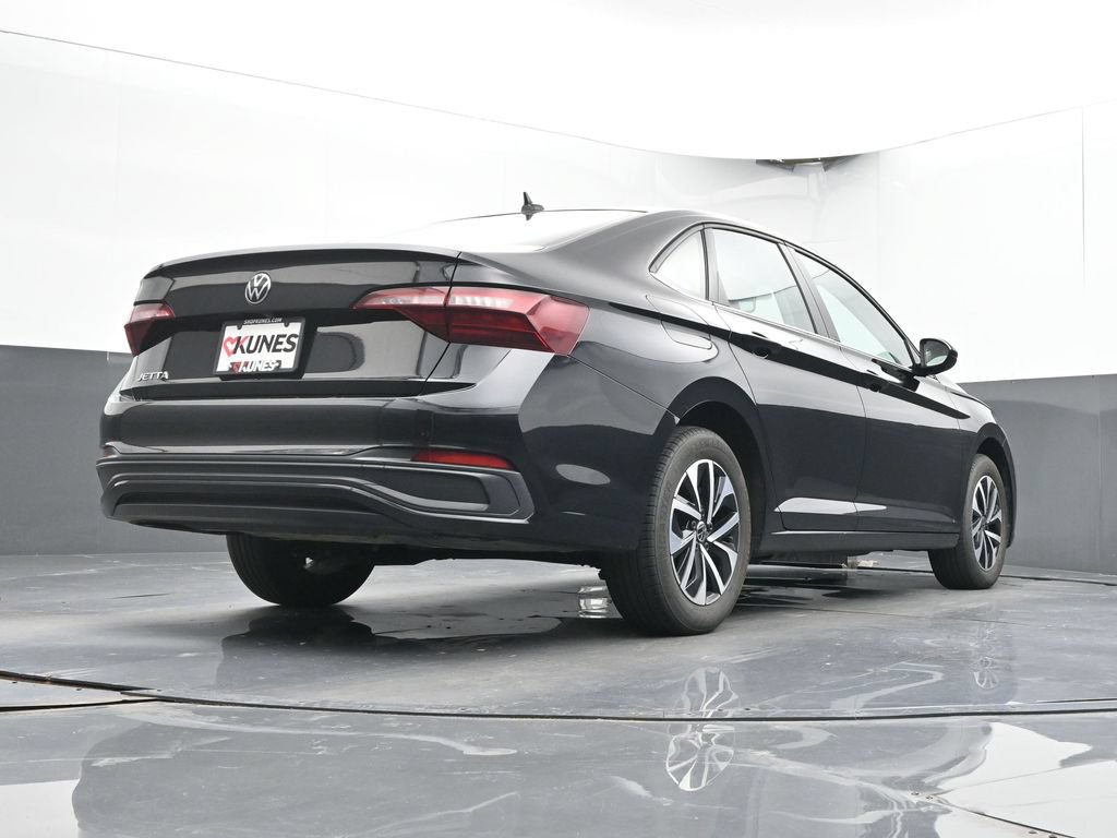 Used 2024 Volkswagen Jetta S FWD image 42