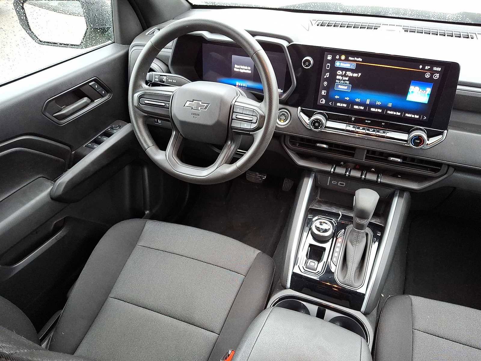 Used 2024 Chevrolet Colorado Trail Boss image 10