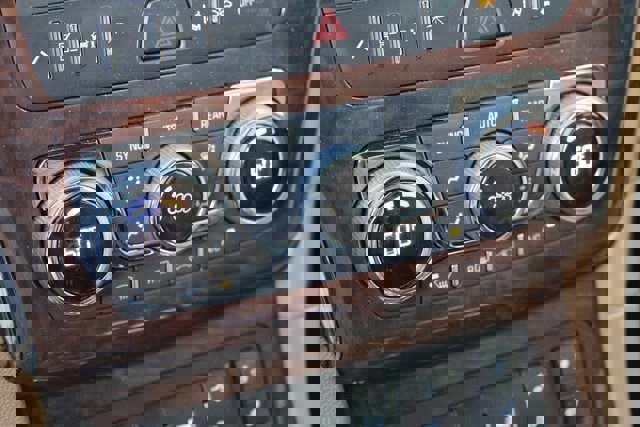 Used 2016 Buick Enclave Leather w/ Enclave Tuscan Edition image 26