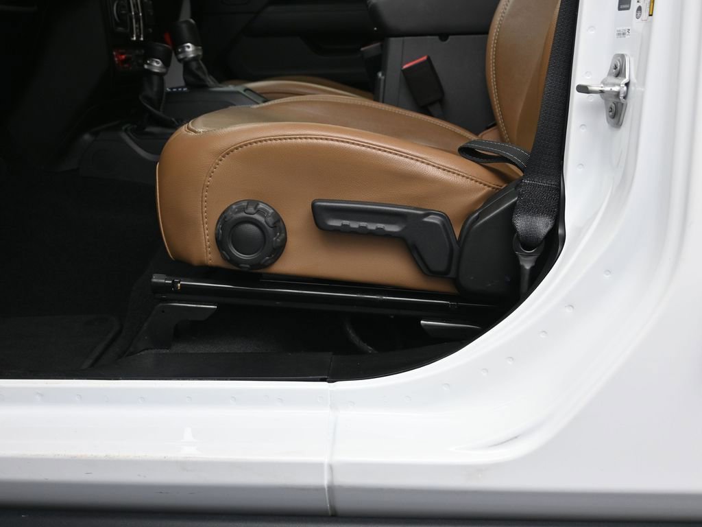 Used 2021 Jeep Wrangler Unlimited Rubicon 4xe w/ Cold Weather Group image 22