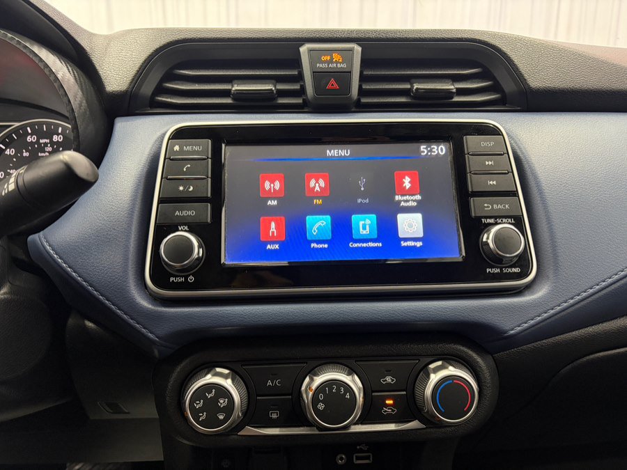Used 2023 Nissan Versa SV FWD image 25