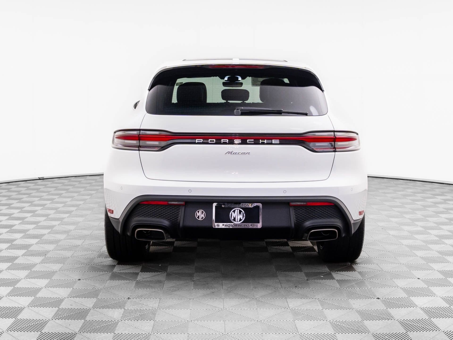 Certified 2026 Porsche Macan image 10