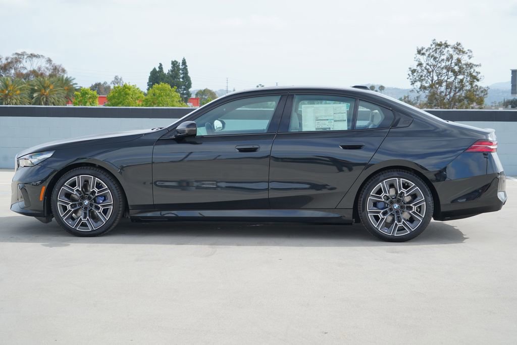 New 2026 BMW i5 eDrive40 w/ M Sport Package image 4