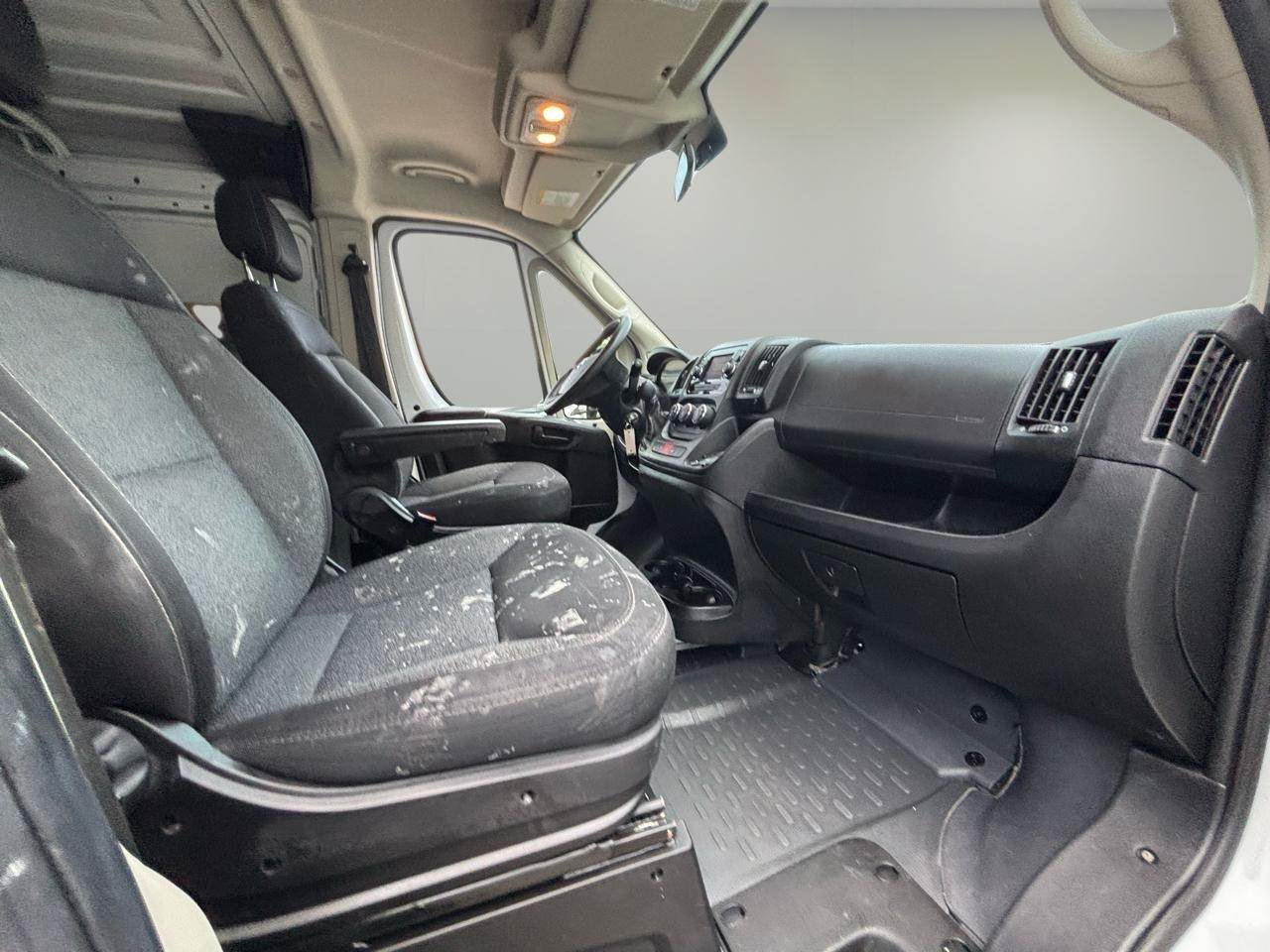 Used 2021 RAM ProMaster 1500 w/ Convenience Group FWD image 17