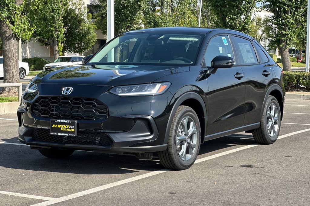 New 2026 Honda HR-V LX image 8