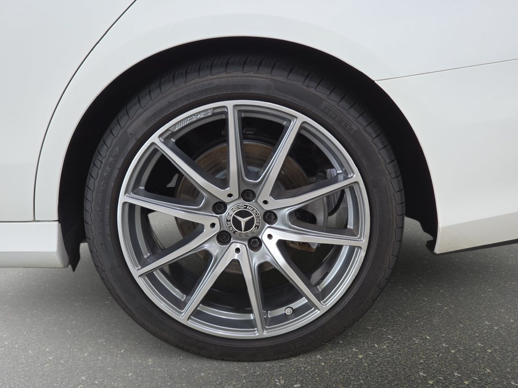 Used 2022 Mercedes-Benz E 350 Sedan image 32