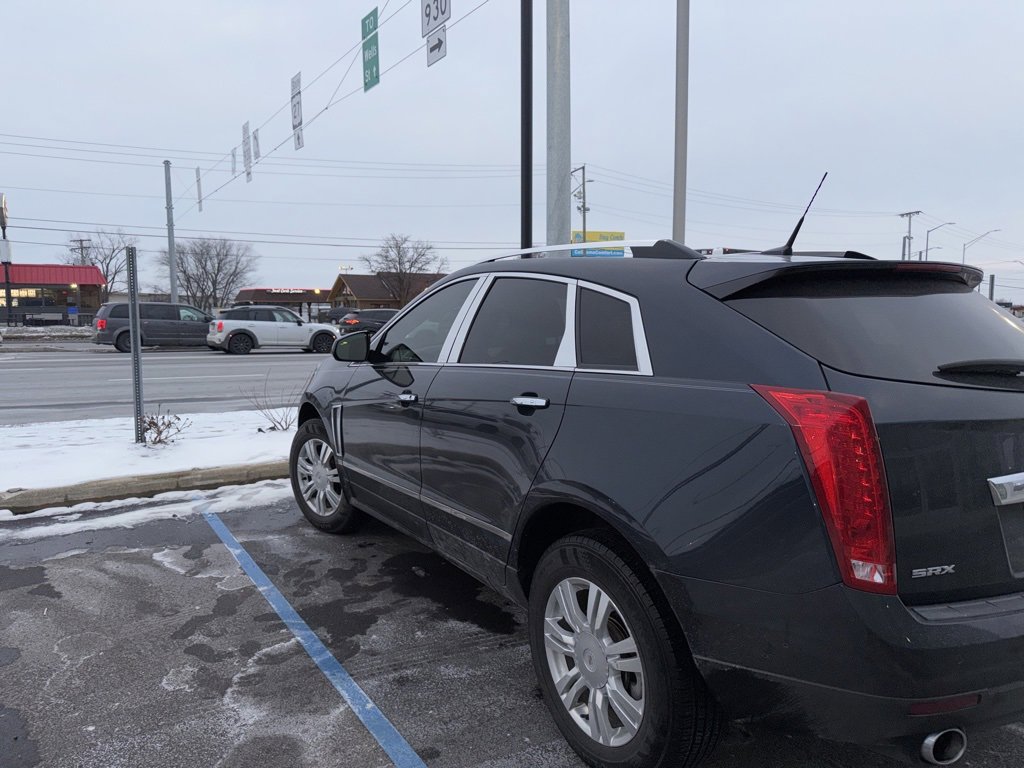 Used 2014 Cadillac SRX Luxury w/ Driver Awareness Package image 4