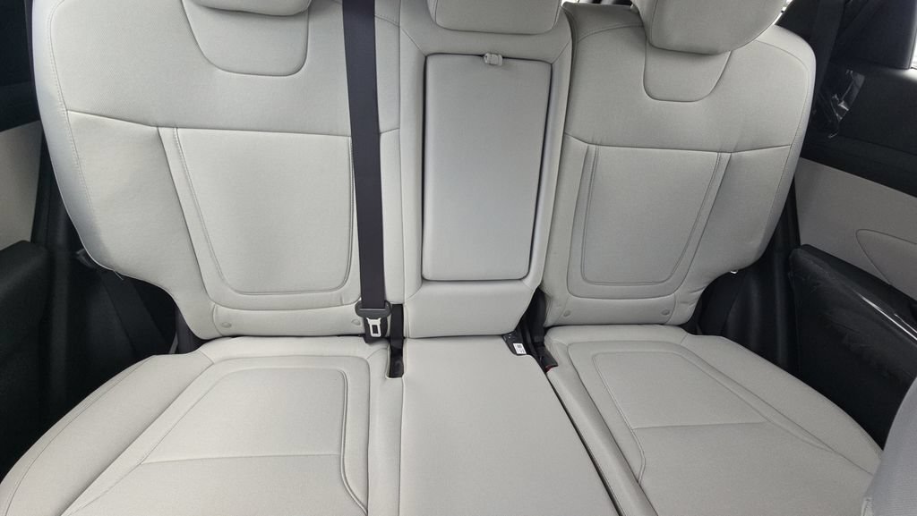 New 2026 Hyundai Tucson SE AWD/4WD image 10
