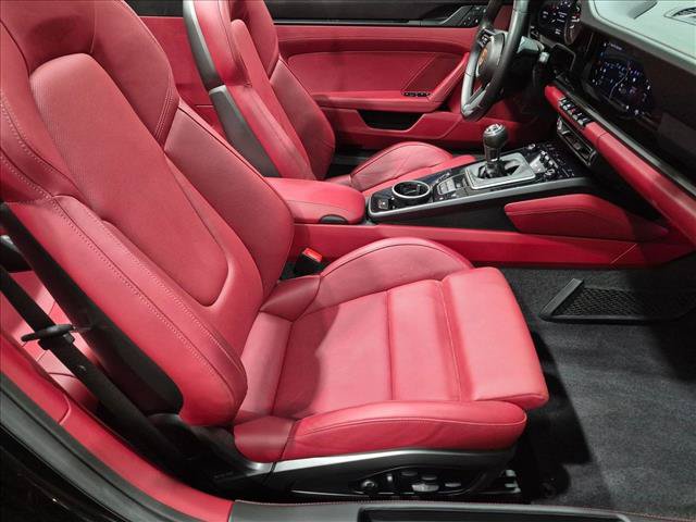 Used 2023 Porsche 911 Carrera GTS RWD image 19