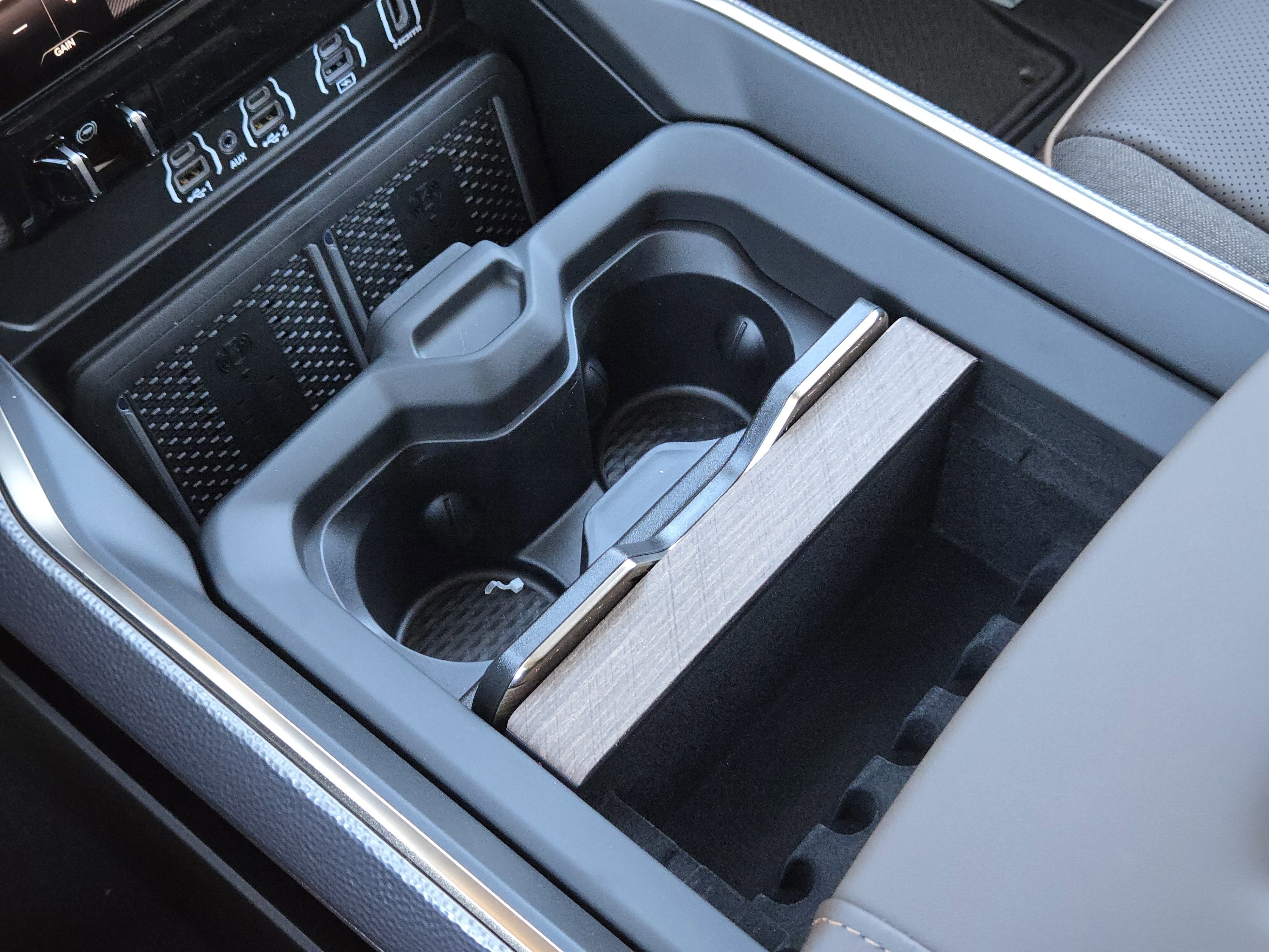 New 2026 RAM 3500 Longhorn image 18