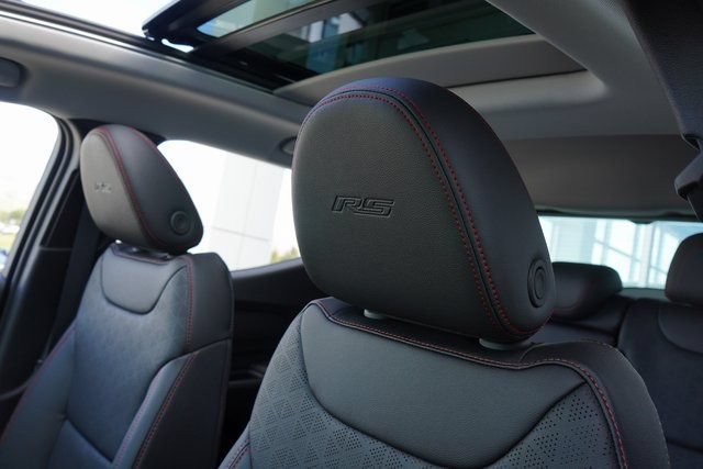 New 2027 Chevrolet Bolt RS w/ Technology Package FWD image 18