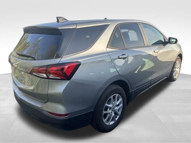 Certified 2024 Chevrolet Equinox LS w/ LS Convenience Package FWD image 6