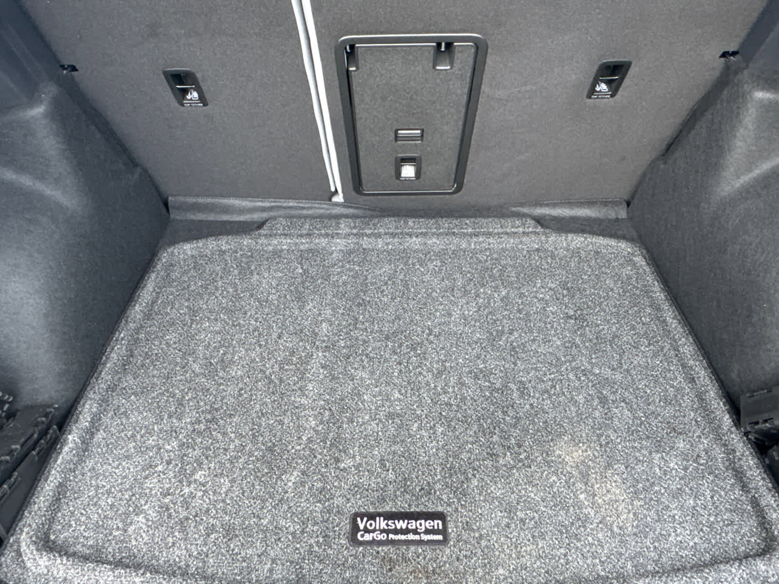 Certified 2024 Volkswagen Taos SE image 19