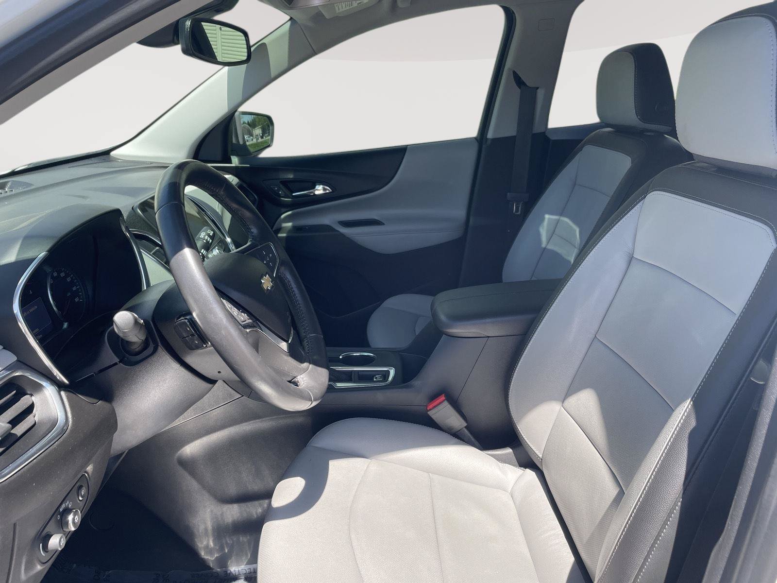 Used 2020 Chevrolet Equinox Premier FWD image 18