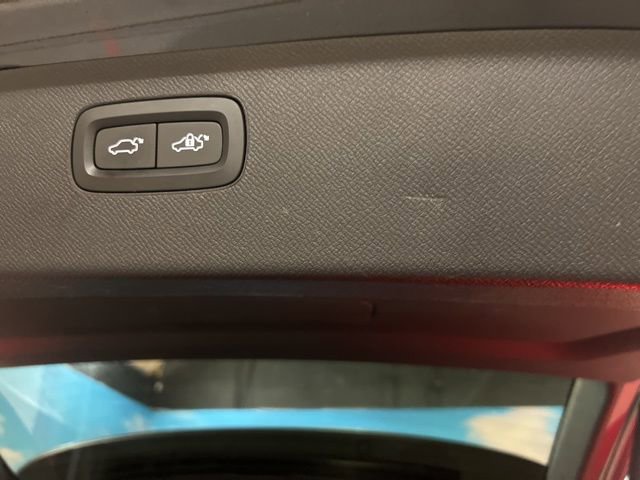 Used 2018 Volvo XC90 T6 Momentum w/ Momentum Plus Package image 66