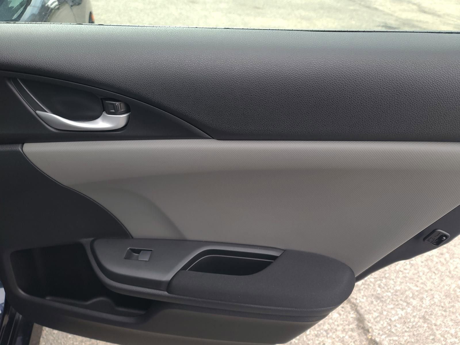 Used 2020 Honda Civic EX image 18