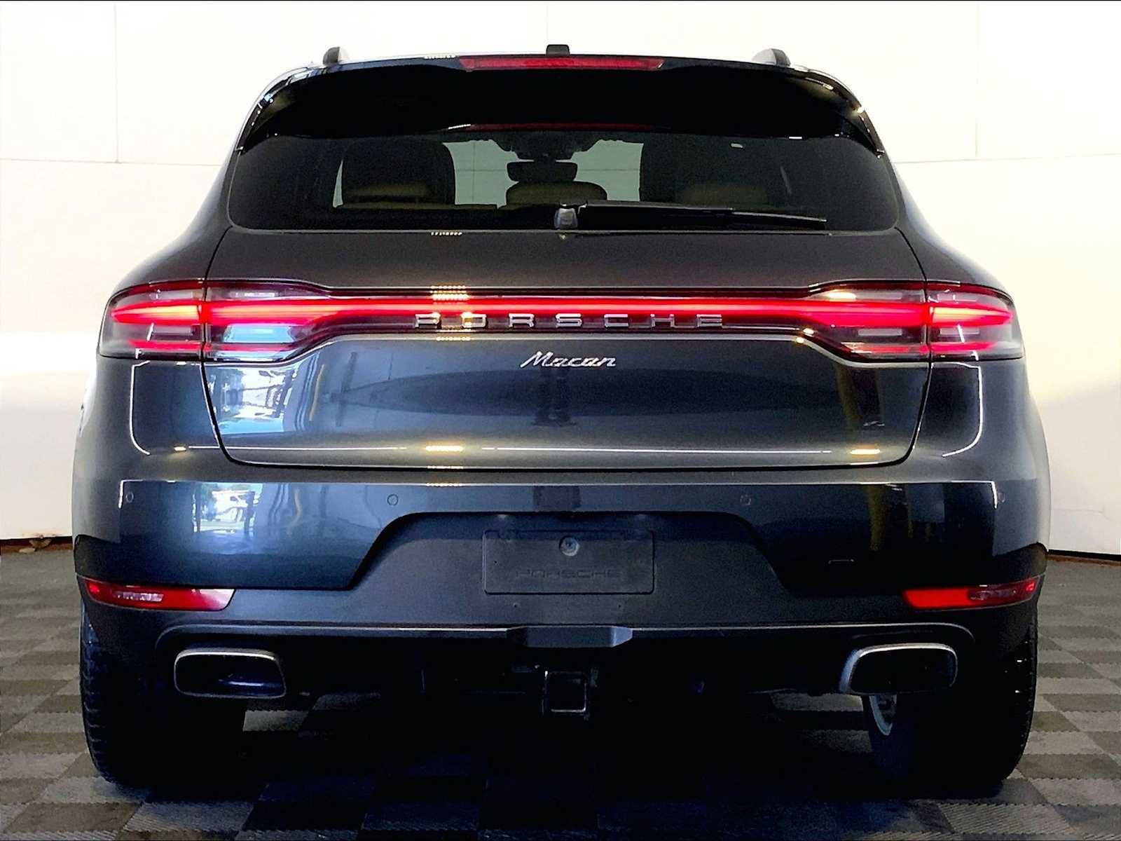 Certified 2020 Porsche Macan AWD/4WD image 6