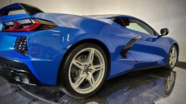 Used 2024 Chevrolet Corvette Stingray Premium Cpe w/ Z51 Performance Package RWD image 28