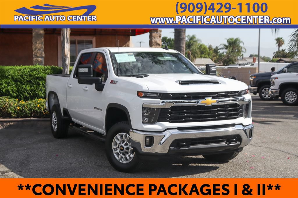 Used 2025 Chevrolet Silverado 2500 LT AWD/4WD image 1