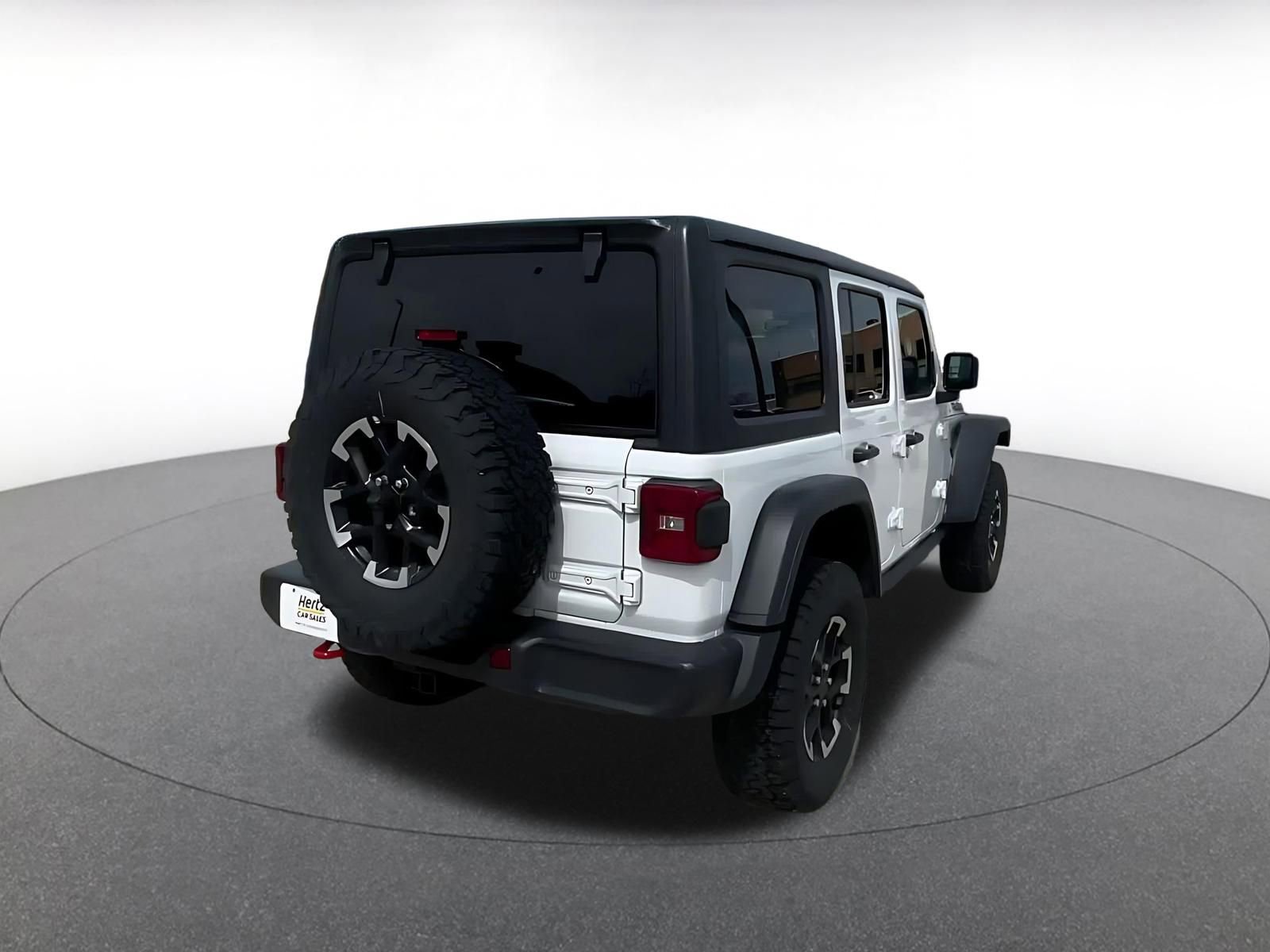 Used 2025 Jeep Wrangler Unlimited Rubicon AWD/4WD image 12