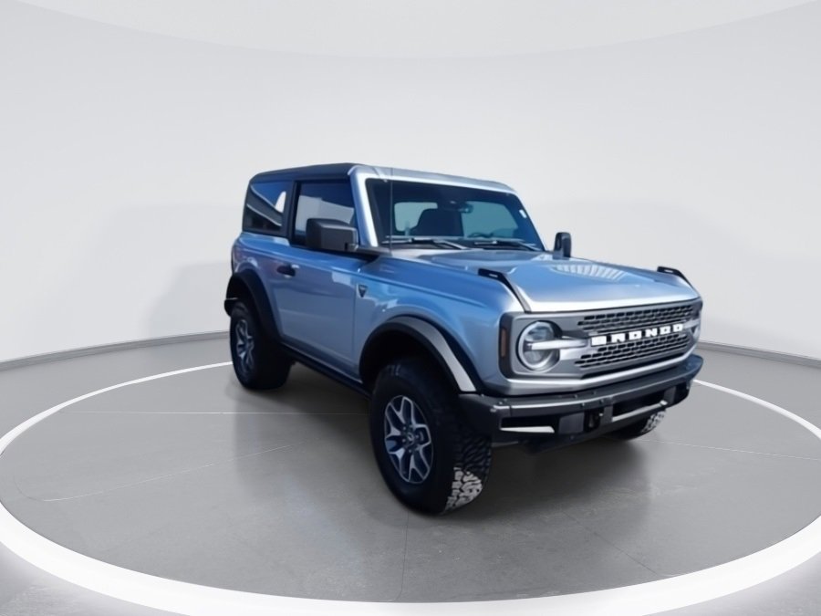 Used 2022 Ford Bronco Badlands image 2