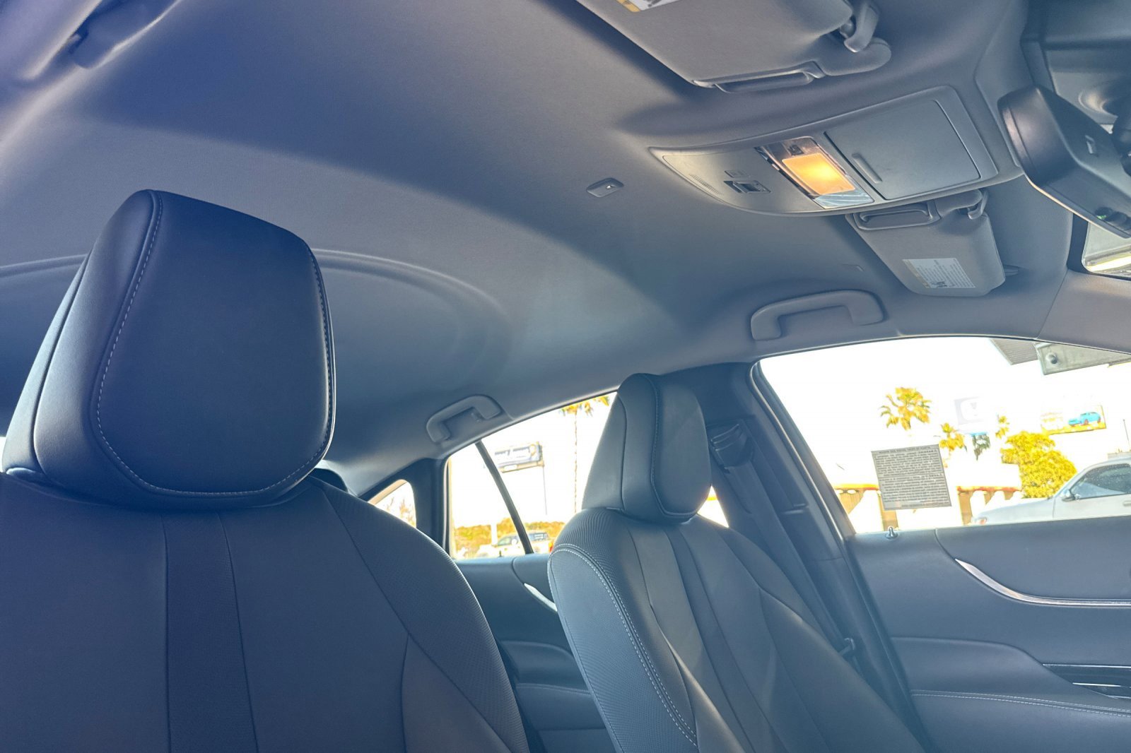 Used 2022 Toyota Mirai XLE w/ Advanced Technology Package image 15