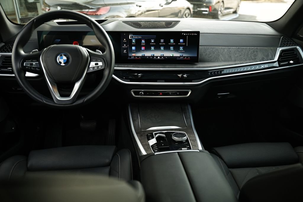 Used 2024 BMW X5 xDrive50e w/ Premium Package AWD/4WD image 27