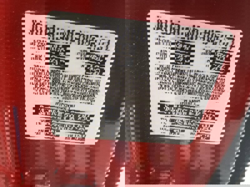 Used 2015 Jaguar F-TYPE Convertible image 53