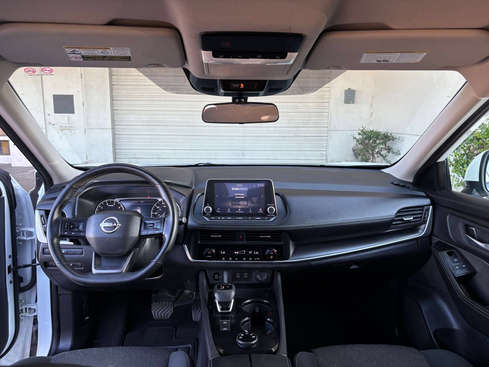 Used 2025 Nissan Rogue SV AWD/4WD image 34