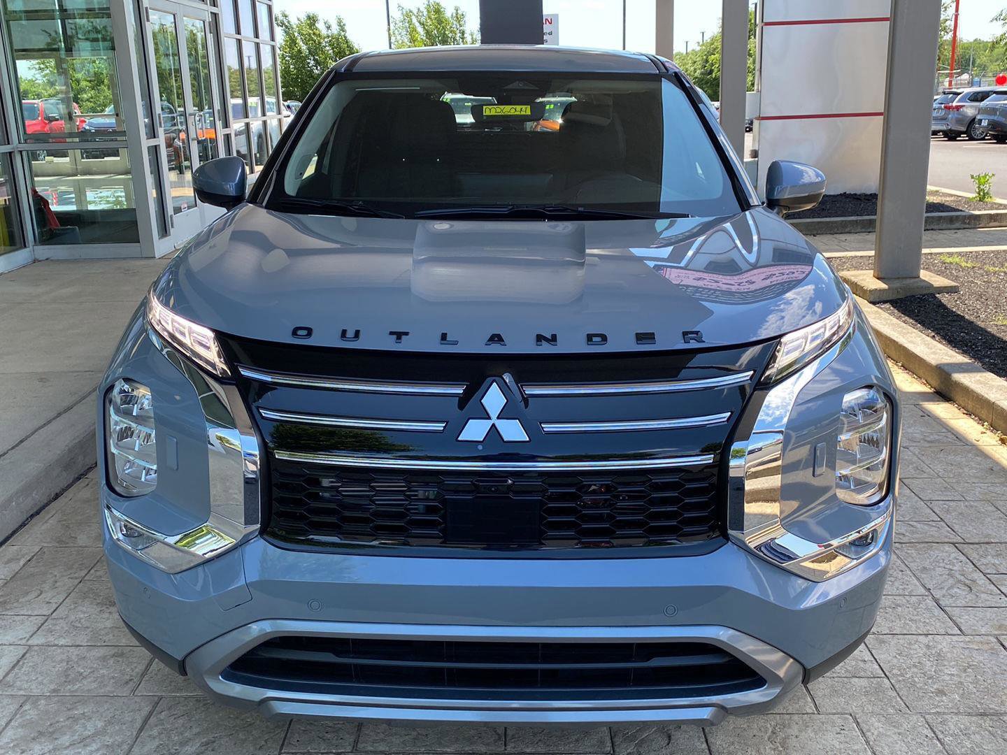 New 2026 Mitsubishi Outlander SE AWD/4WD image 2