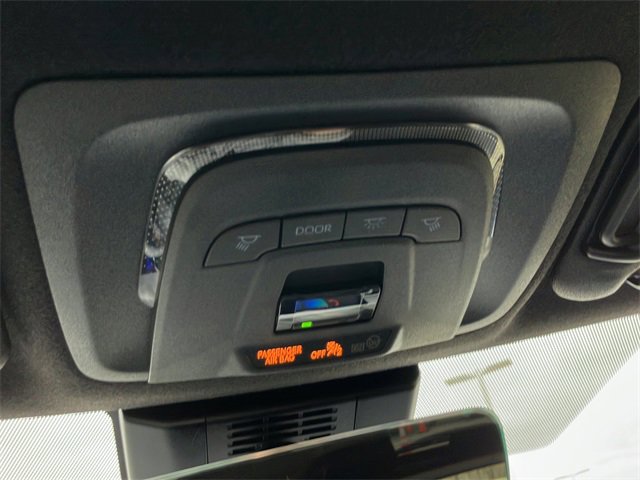 Used 2025 Toyota Corolla SE image 22