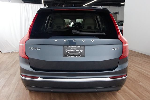 Certified 2023 Volvo XC90 B6 Plus AWD/4WD image 4