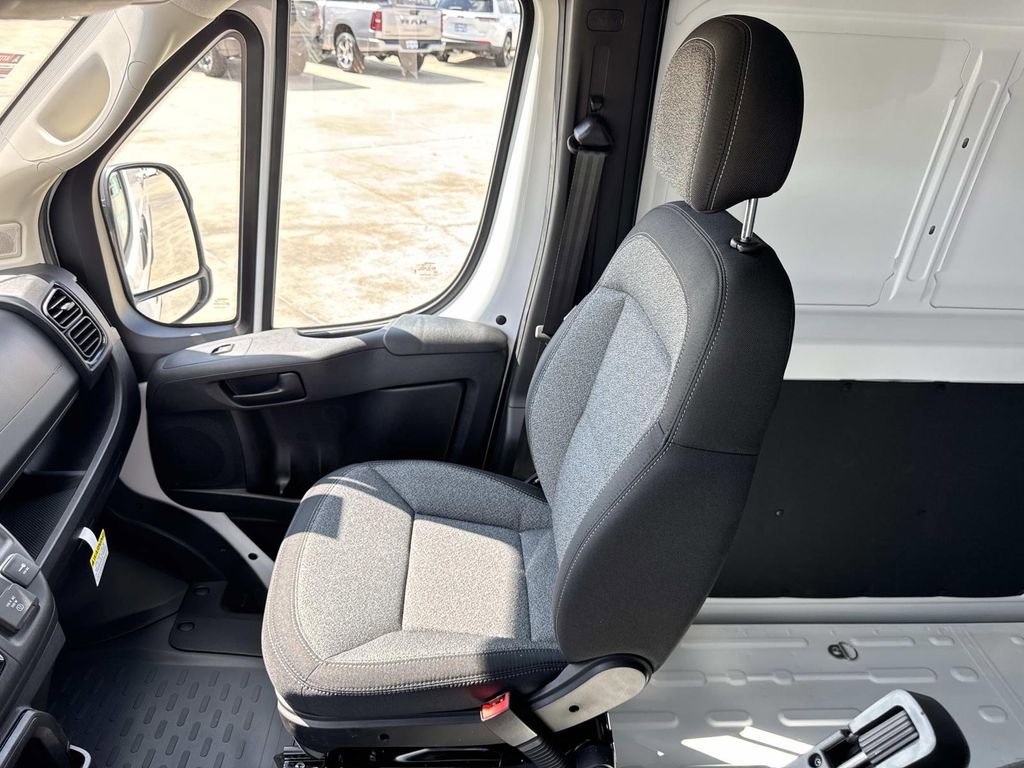 New 2026 RAM ProMaster 2500 w/ Convenience Group image 28