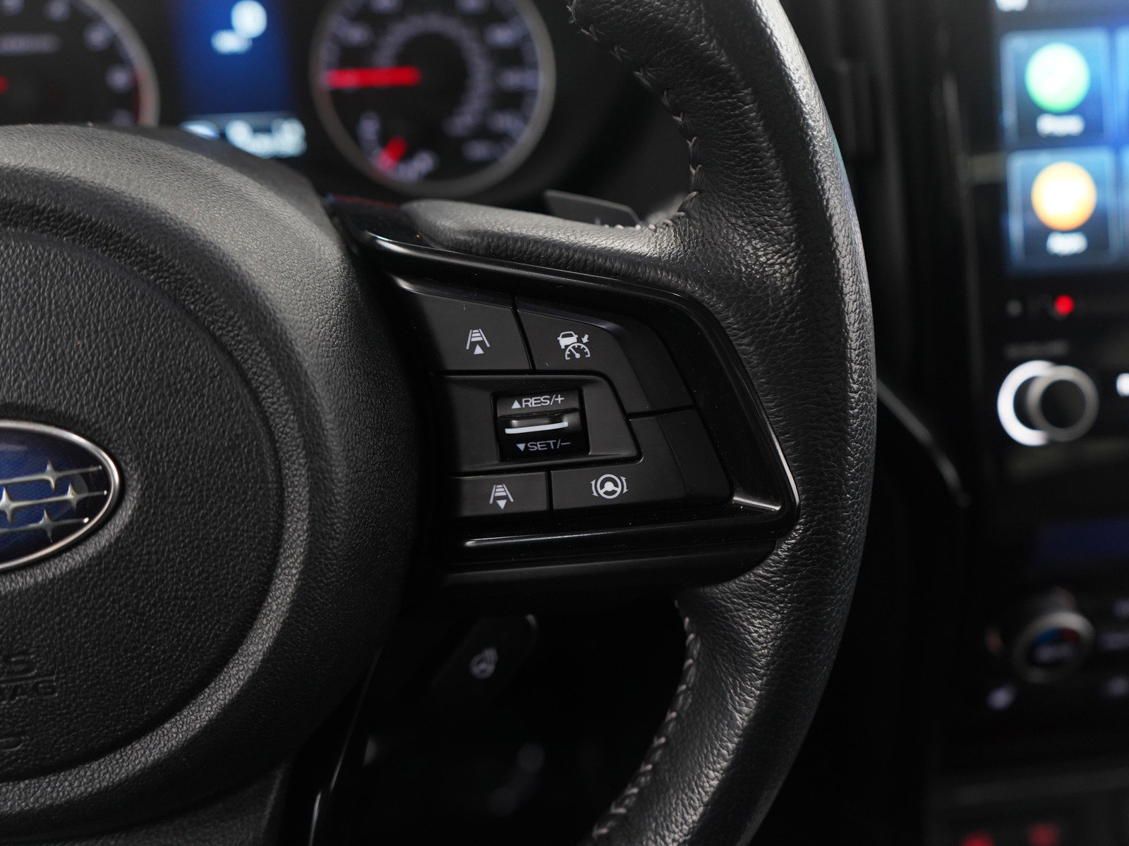 Used 2022 Subaru Ascent Onyx Edition image 27