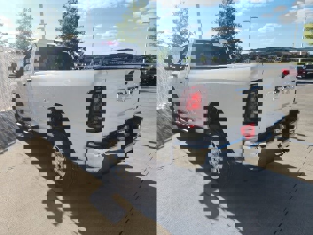 New 2025 RAM 2500 Tradesman image 21