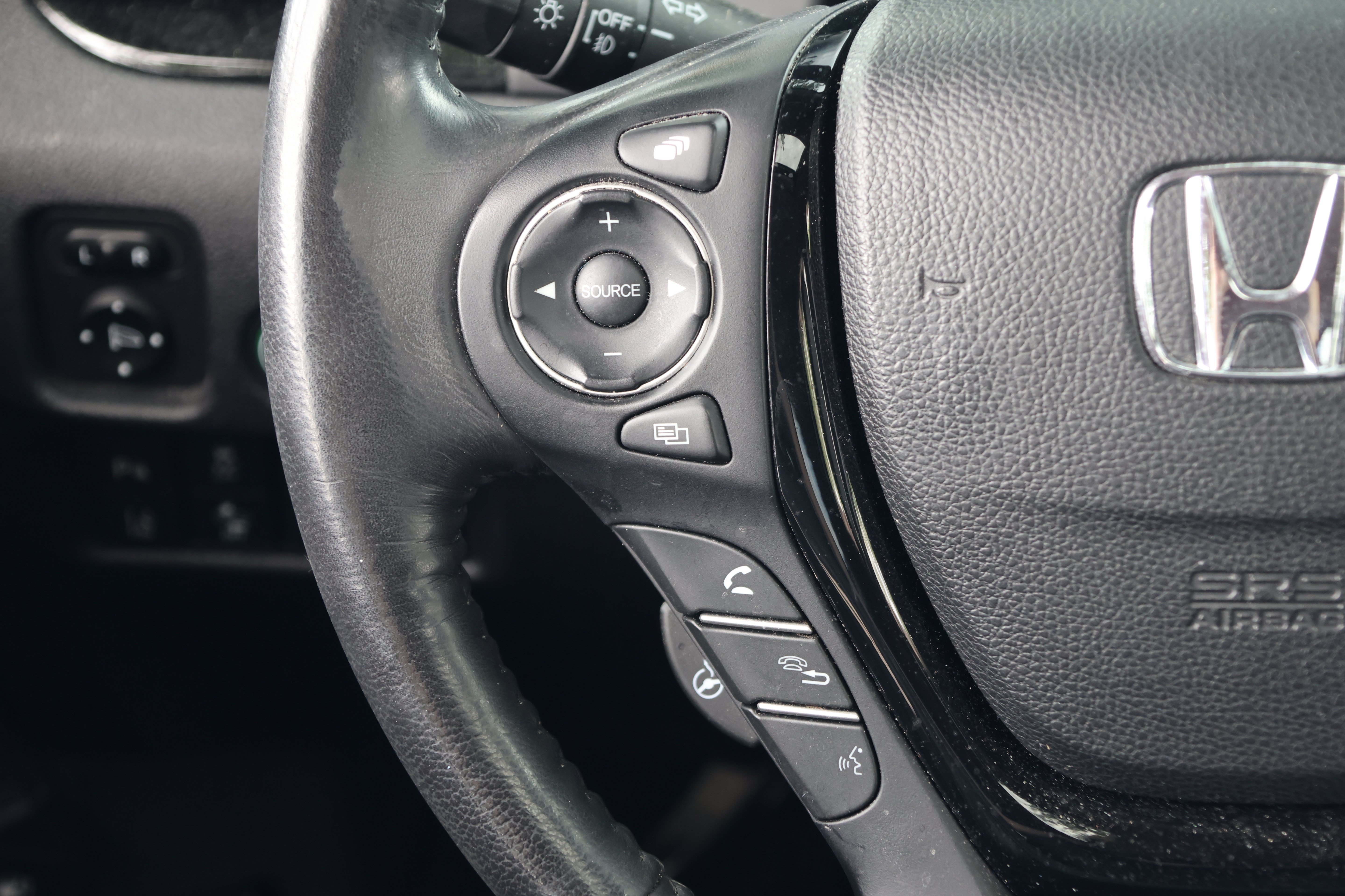 Used 2019 Honda Ridgeline RTL-E image 19