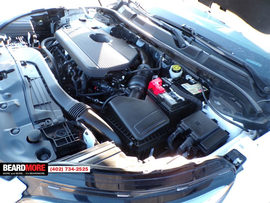 Used 2021 Lincoln Corsair Standard w/ Rear Removable Package Tray image 34