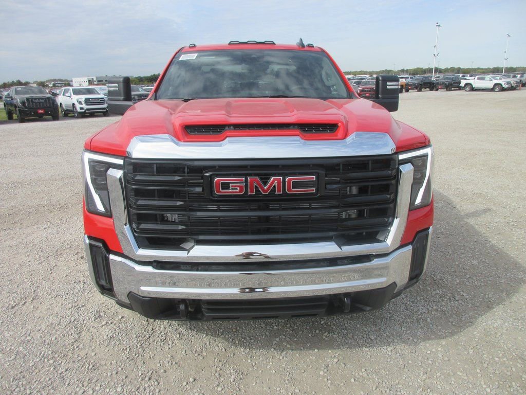 New 2026 GMC Sierra 3500 Pro w/ Convenience Package image 10