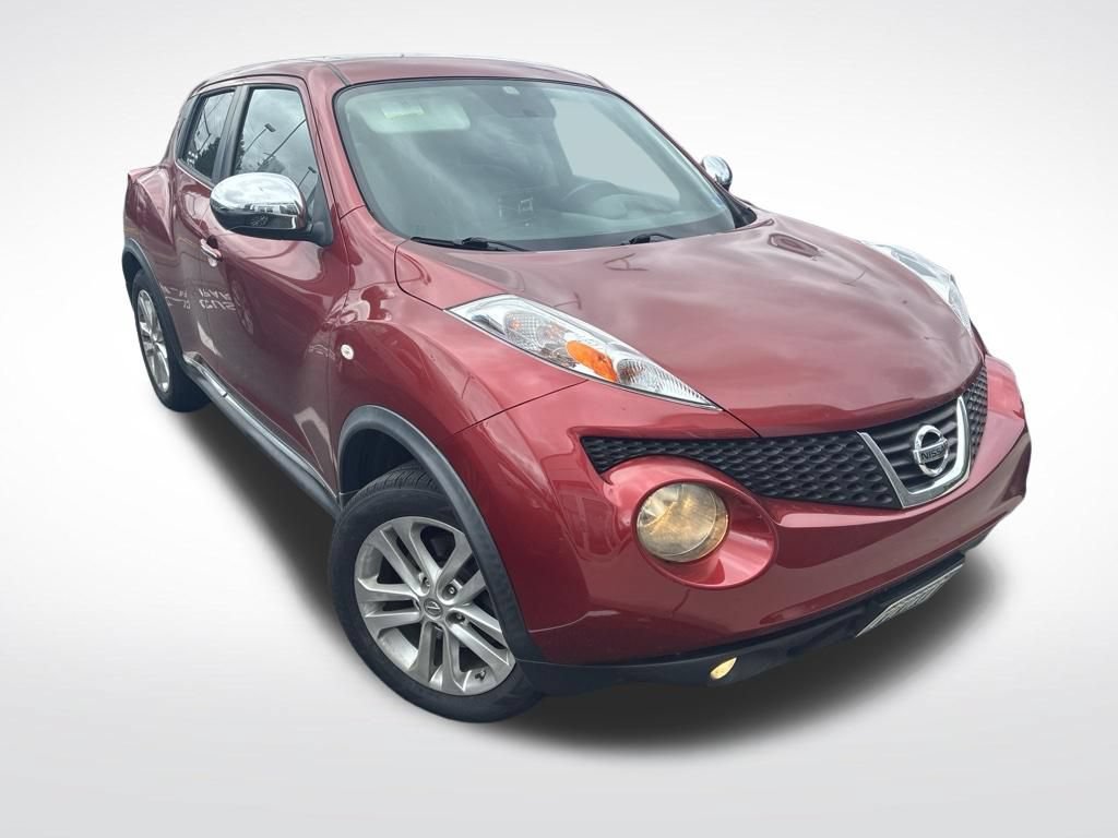 Used 2013 Nissan Juke SL w/ Chrome Pkg AWD/4WD image 2